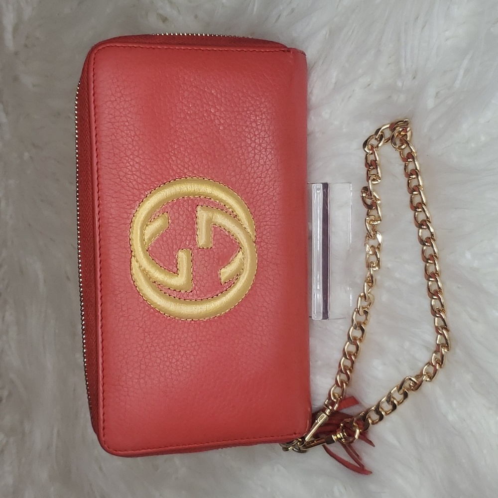 Sold ‼️ Gucci Soho Wallet with Wristlet Chain